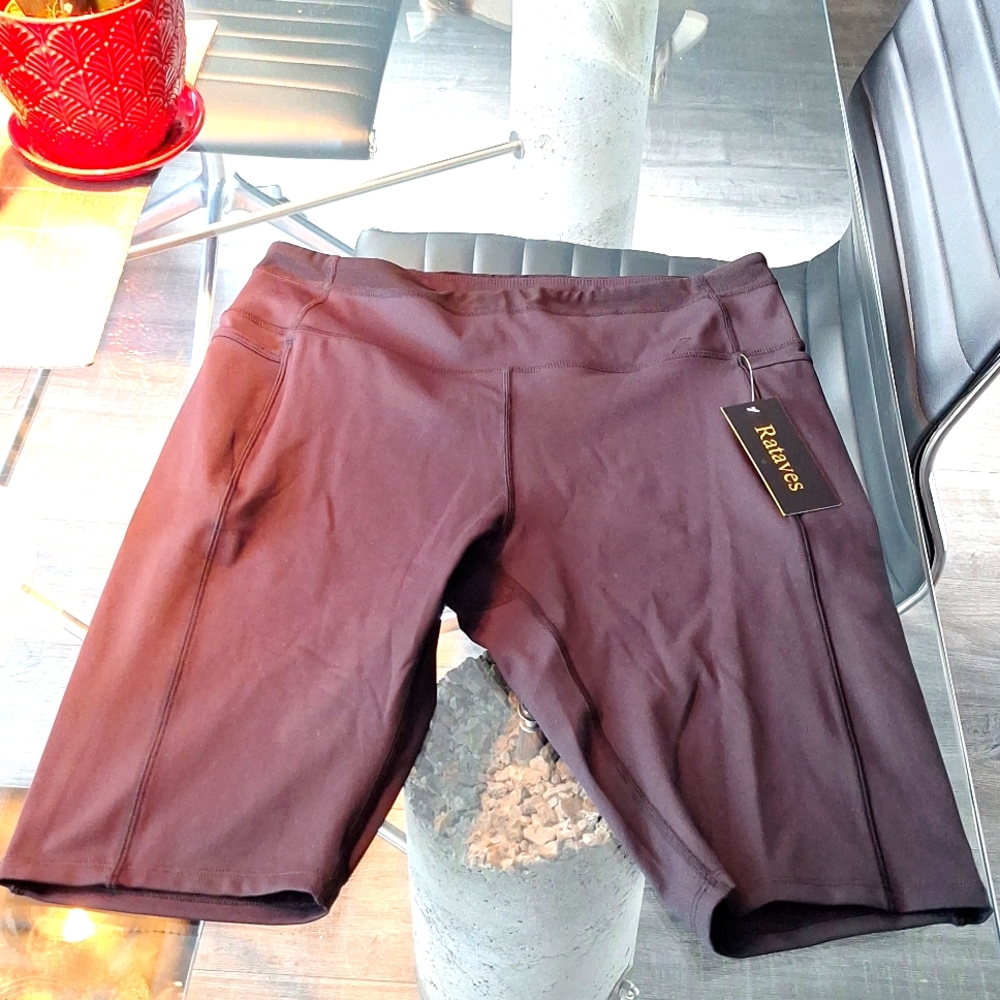 Ravates yoga short